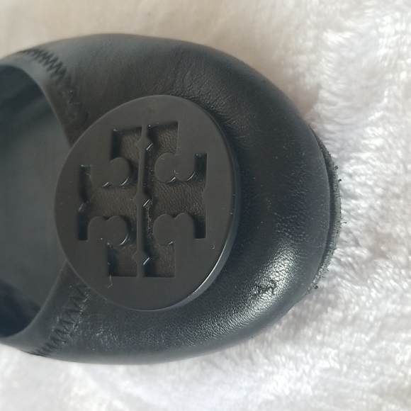 Tory Burch REPLACEMENT Left Shoe - Picture 3 of 9